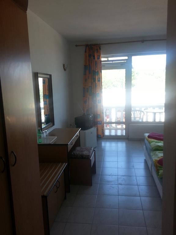 Family Hotel Casablanca Green Varna Exterior foto