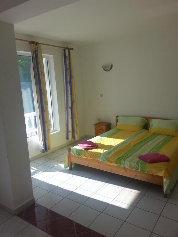 Family Hotel Casablanca Green Varna Exterior foto