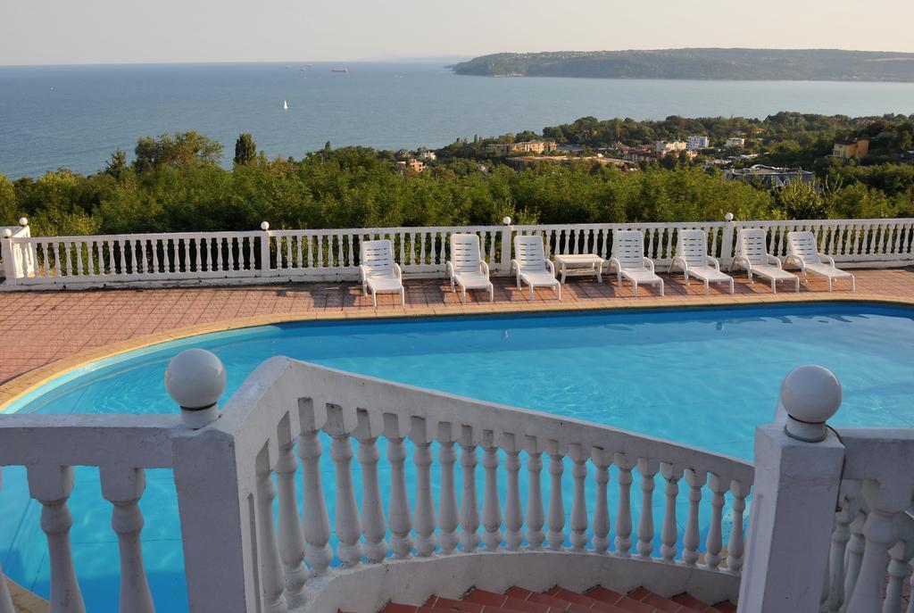 Family Hotel Casablanca Green Varna Exterior foto