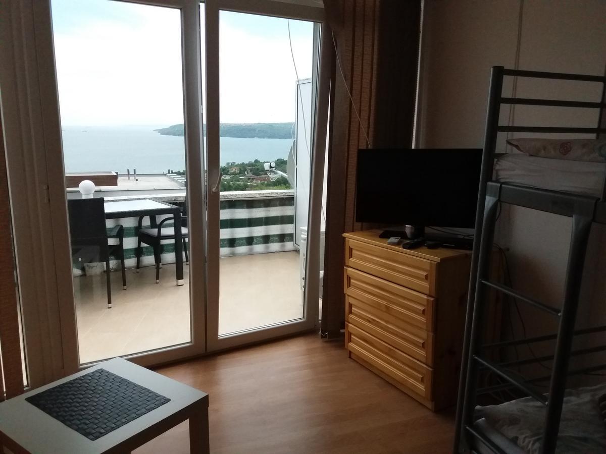 Family Hotel Casablanca Green Varna Exterior foto